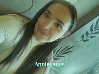 Annievanss