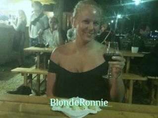 BlondeRonnie