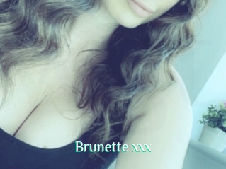 Brunette_xxx