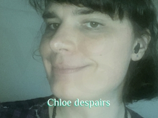 Chloe_despairs