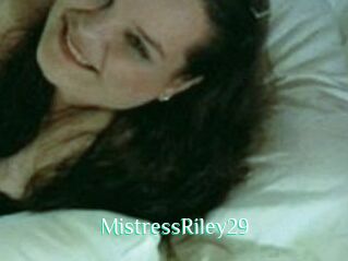 MistressRiley29